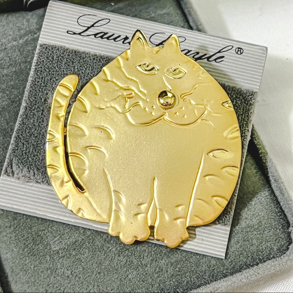 Vintage Cat Brooch